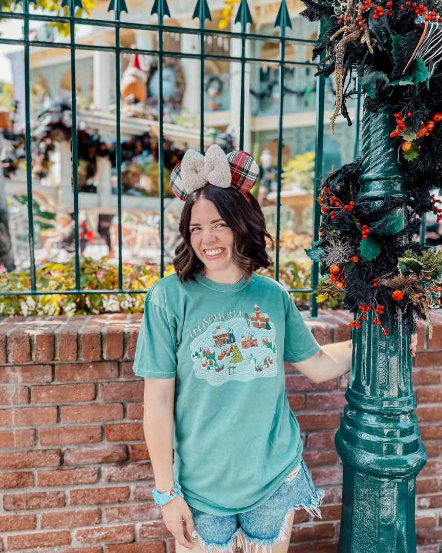 Christmas Town Tee