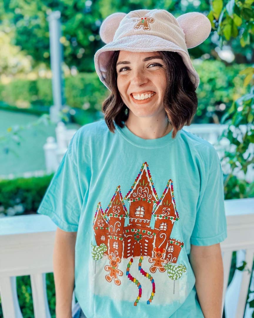Gingerbread Christmas Tee