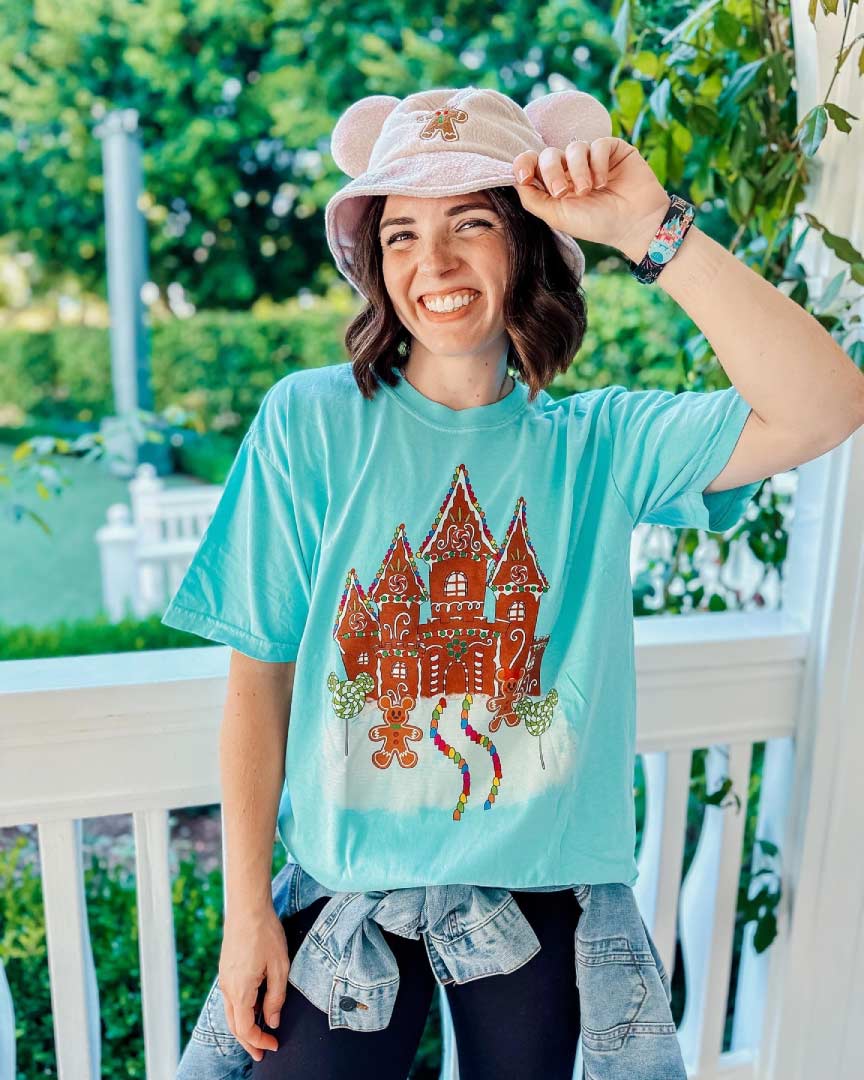 Gingerbread Christmas Tee